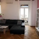 Apartment Una